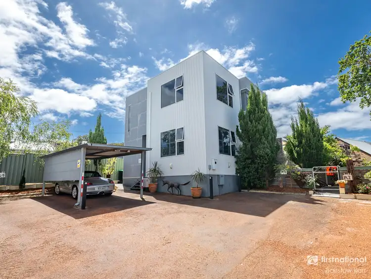32B Spencer Street