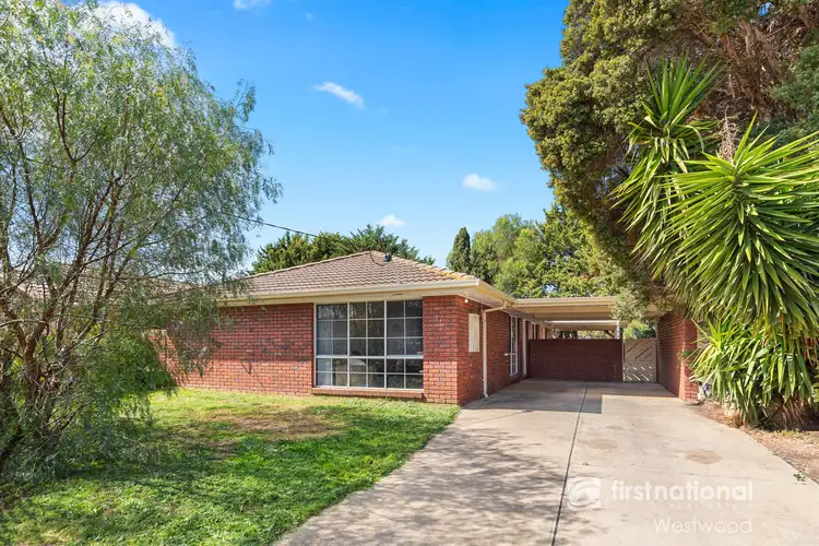 34 Iluka Drive, Werribee VIC 3030