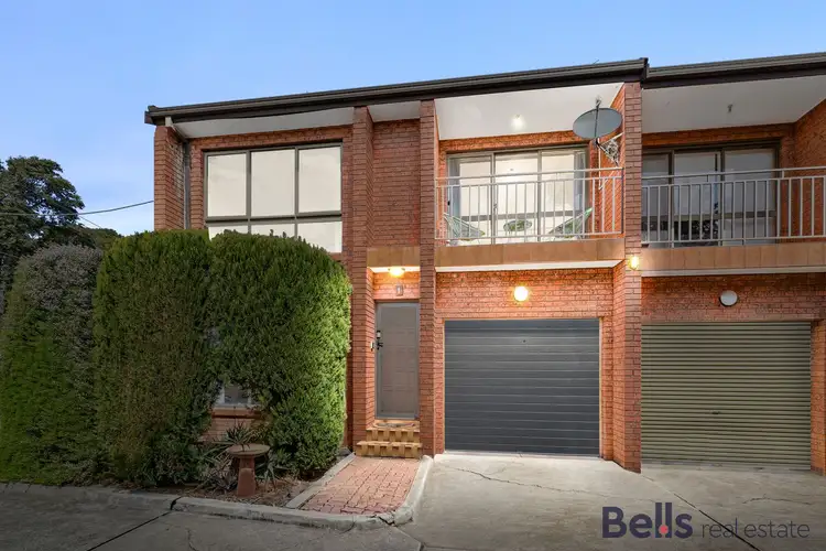 1/2 Cooper Street, Sunshine VIC 3020