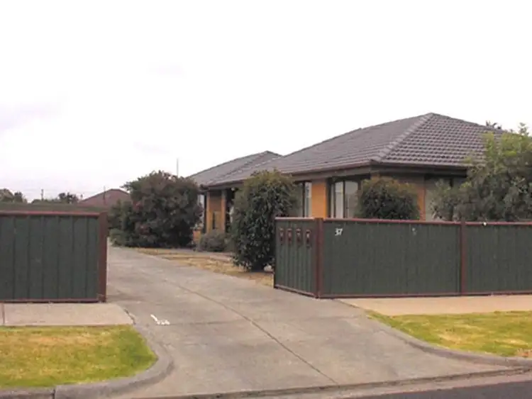 1/37 Ferndale Road, Sunshine North VIC 3020