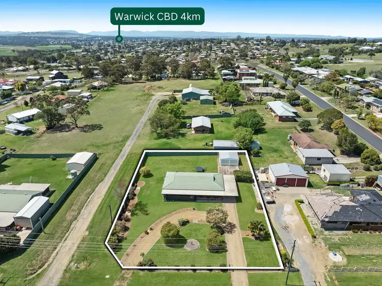 16 Diery Street, Rosenthal Heights QLD 4370