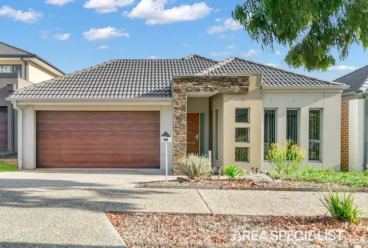 15 Bursaria Drive, Caroline Springs VIC 3023