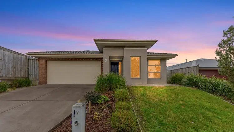 3 Belmont Crescent, Pakenham VIC 3810