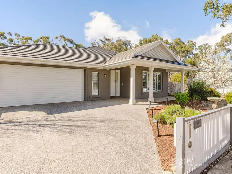 11 JAMIESON COURT, Eynesbury VIC 3338