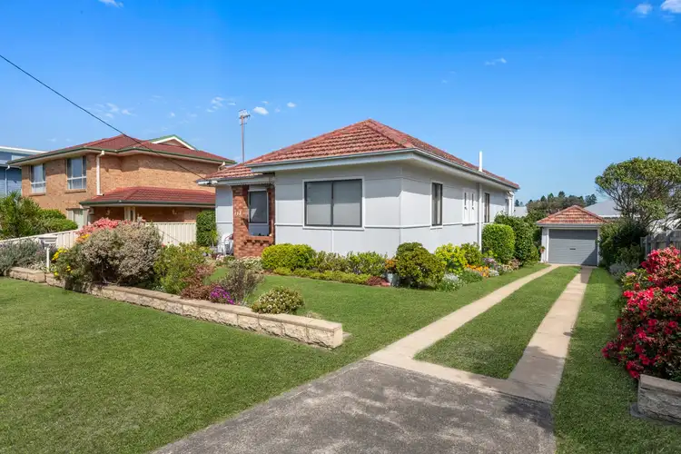113 Elsiemer Street, Toowoon Bay NSW 2261