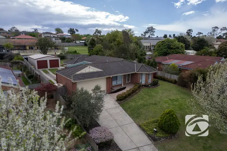 5 Clearview Court, Garfield VIC 3814