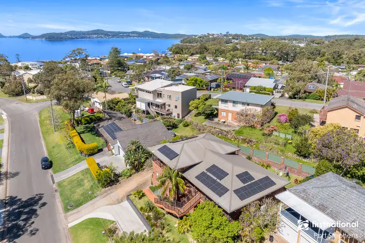 9 Bagnall Avenue, Soldiers Point NSW 2317
