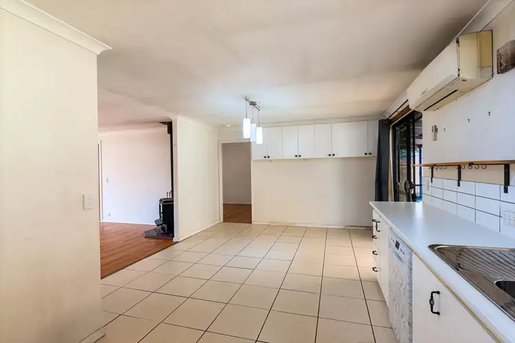Sixth view of Homely house listing, 28 FAIRWAY PLACE, Boddington WA 6390