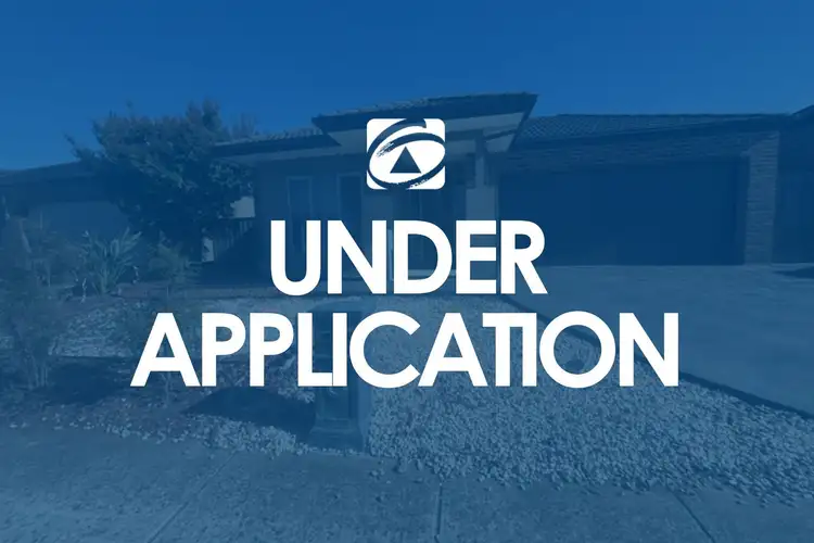 16 Denton Drive, Officer VIC 3809