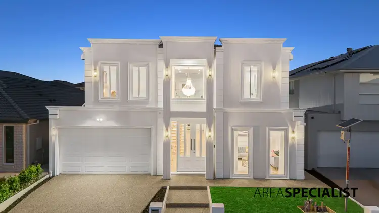 11 Spindle Street, Clyde North VIC 3978