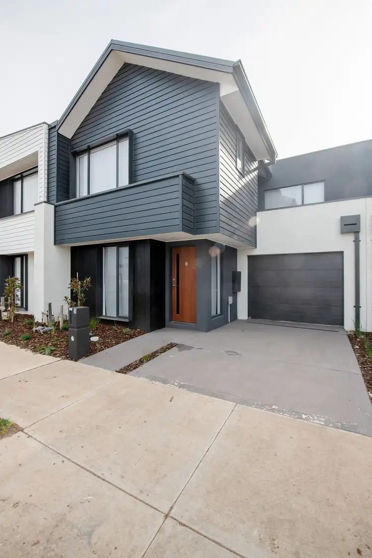 5 Interlaken Avenue, Manor Lakes VIC 3024