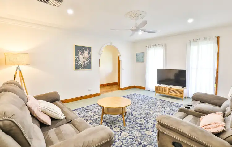 Fifth view of Homely townhouse listing, 369 Walnut Avenue, Mildura VIC 3500