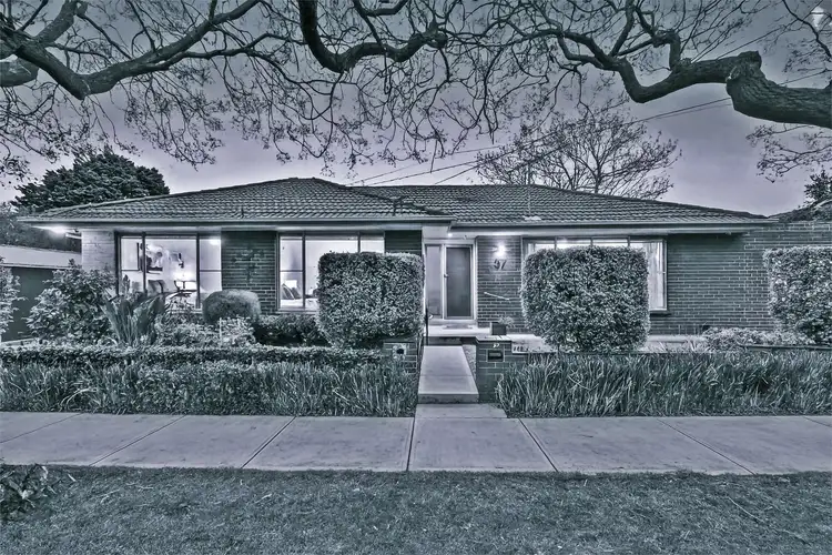 37 Gordon Ave, Oakleigh East VIC 3166