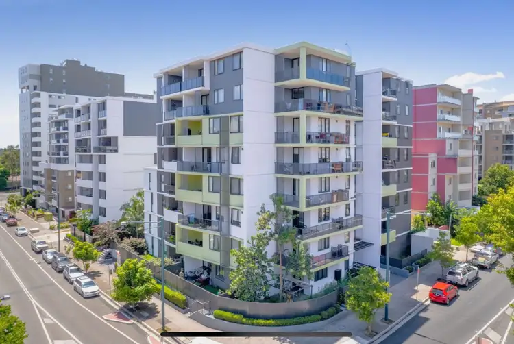 23/6-8 George Street, Warwick Farm NSW 2170