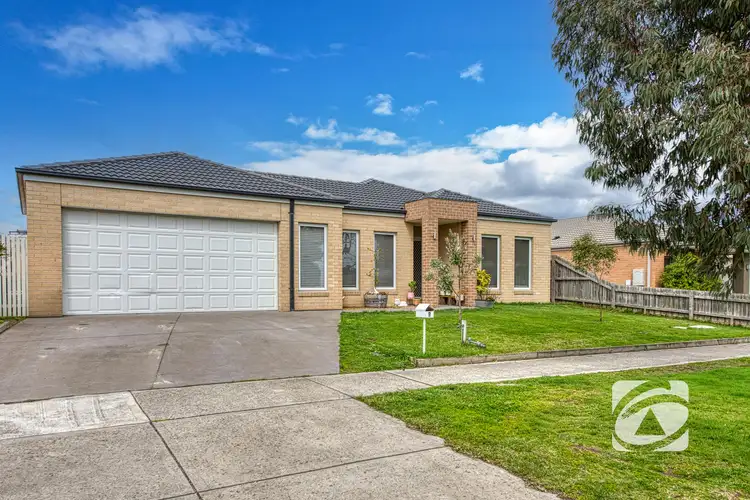 9 Clarks Road, Lang Lang VIC 3984