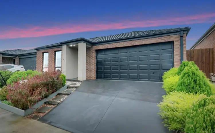 21 Mandurah Crescent, Harkness VIC 3337