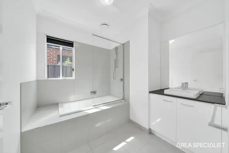 Fifth view of Homely house listing, 6 Stonefly Circuit, Weir Views VIC 3338