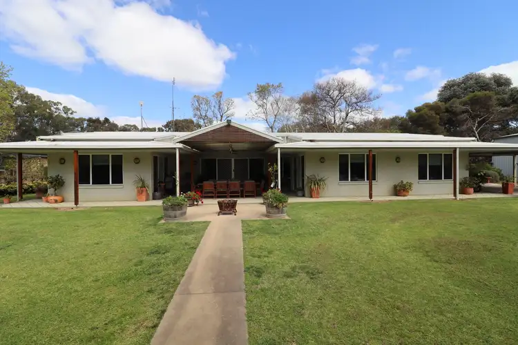 131 Cohuna Island Road, Cohuna VIC 3568