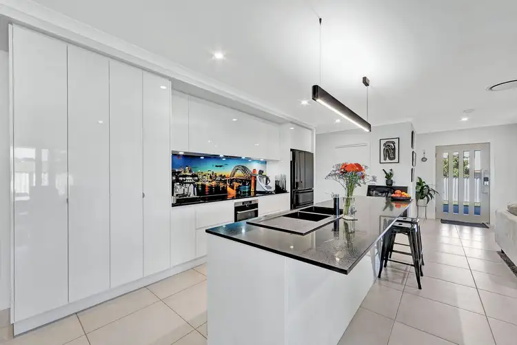 Fifth view of Homely house listing, 7 Canecutter Court, Childers QLD 4660