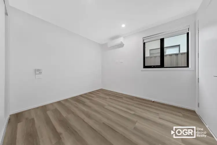 Fourth view of Homely house listing, 33 Pomegranate Drive, Beveridge VIC 3753