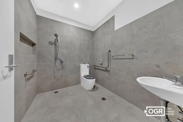 Fifth view of Homely house listing, 33 Pomegranate Drive, Beveridge VIC 3753