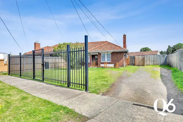 4 Ravenhall Street, Braybrook VIC 3019