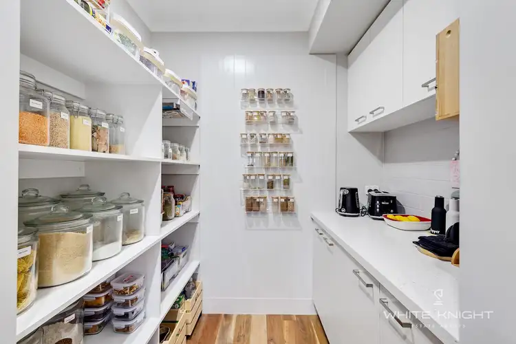 Fifth view of Homely house listing, 33 Verona Crescent, Fraser Rise VIC 3336