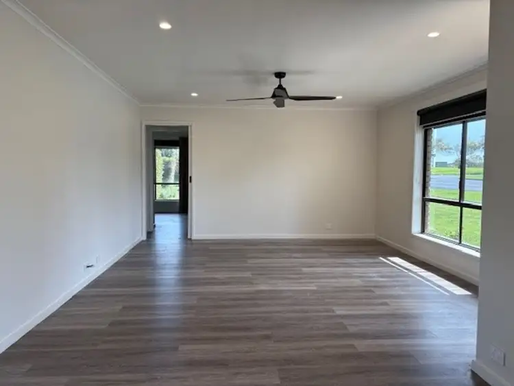 Fourth view of Homely townhouse listing, 1/31 Balmoral Road, Warrnambool VIC 3280