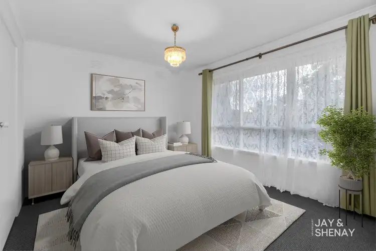 Sixth view of Homely house listing, 5 Melliodora Court, Endeavour Hills VIC 3802
