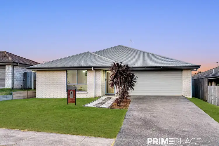 15 BOWERBIRD STREET, Deebing Heights QLD 4306
