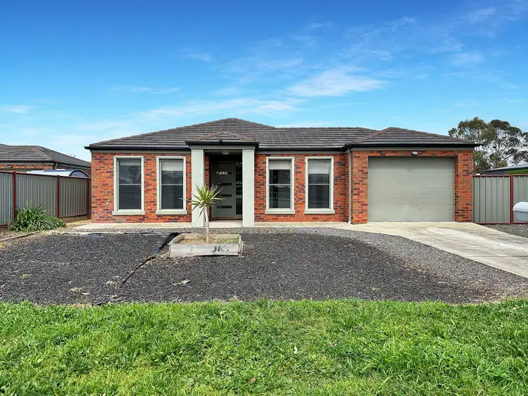 12 Albert Street, Carisbrook VIC 3464