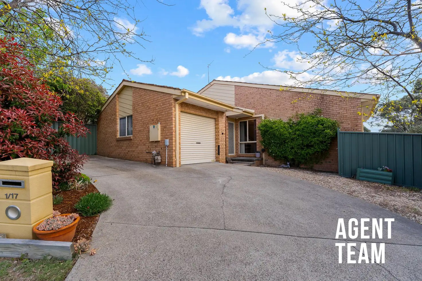 Main view of Homely townhouse listing, 1/17 Derrington Crescent, Bonython ACT 2905