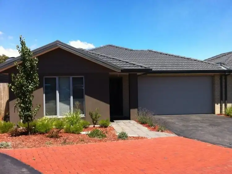 Main view of Homely unit listing, 8/104 Broderick Road, Carrum Downs VIC 3201
