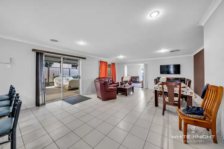 Fifth view of Homely house listing, 3 Cunningham Chase, Burnside Heights VIC 3023