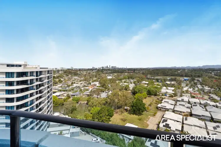 5 Harbour Side Court