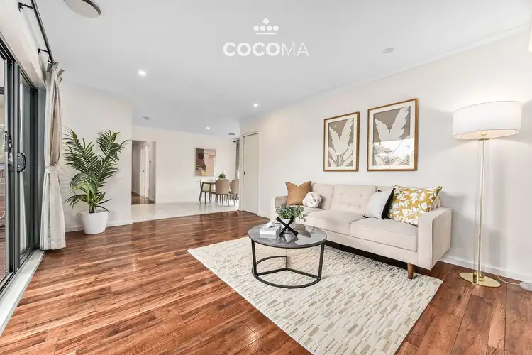 Second view of Homely house listing, 2 Allawah Close, Keysborough VIC 3173