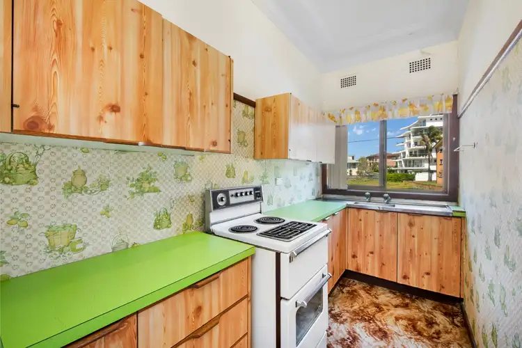 Sixth view of Homely unit listing, 3/28 Marine Parade, The Entrance NSW 2261