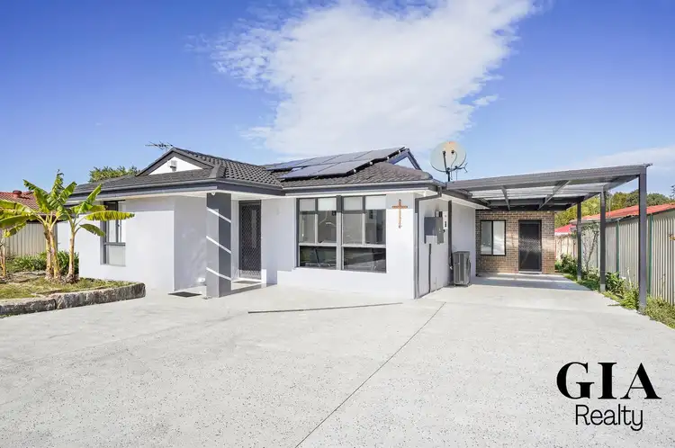 72 Dransfield Road, Edensor Park NSW 2176