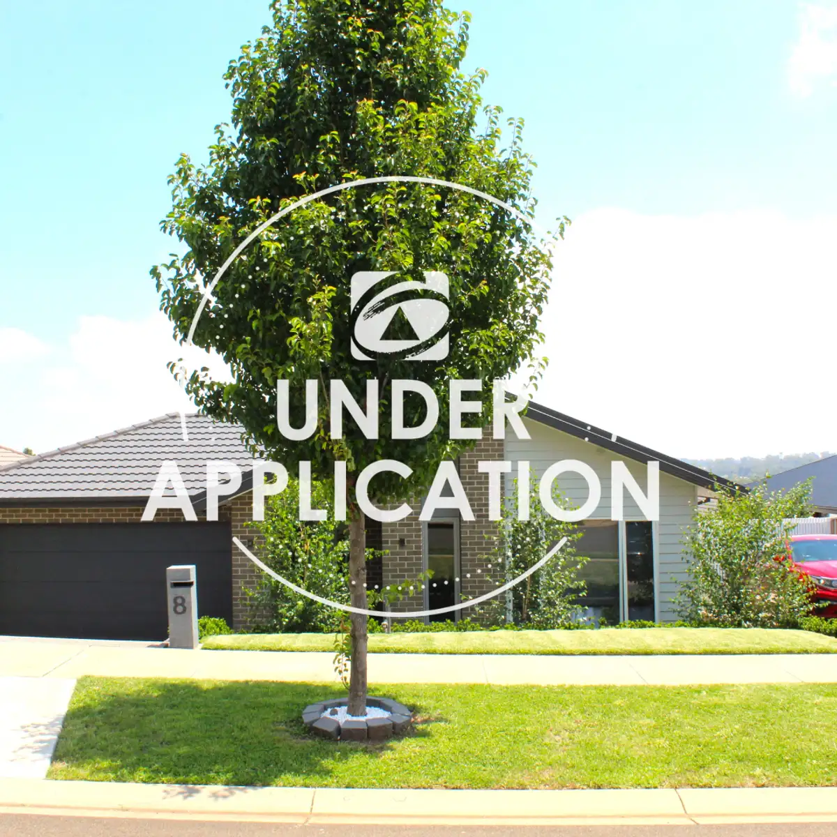 Main view of Homely house listing, 8 Timbertop Crescent, Drouin VIC 3818