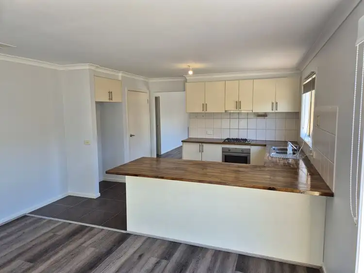 Fourth view of Homely house listing, 8 Amron Close, Deer Park VIC 3023