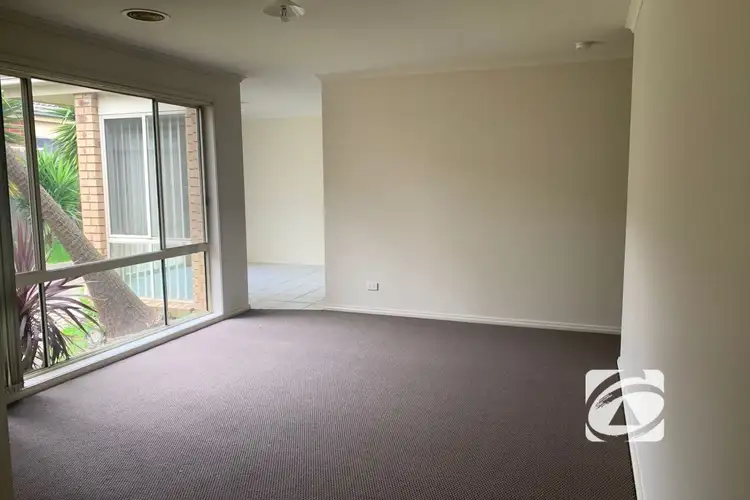 Fifth view of Homely house listing, 7 Chelsea Crescent, Berwick VIC 3806