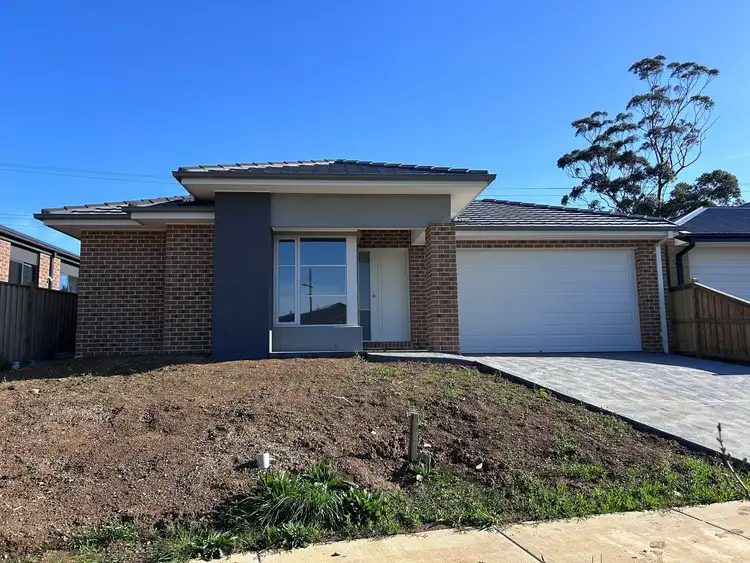 Main view of Homely house listing, 5 Trailwater Crt, Warragul VIC 3820
