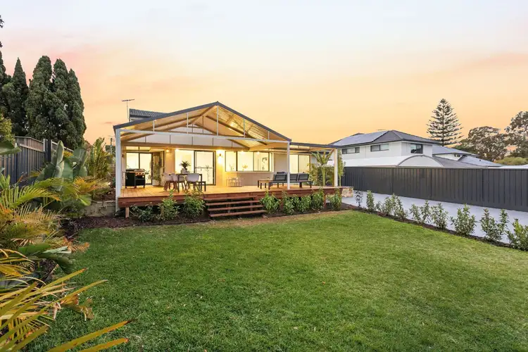 24 WARWICK ROAD, Marmion WA 6020