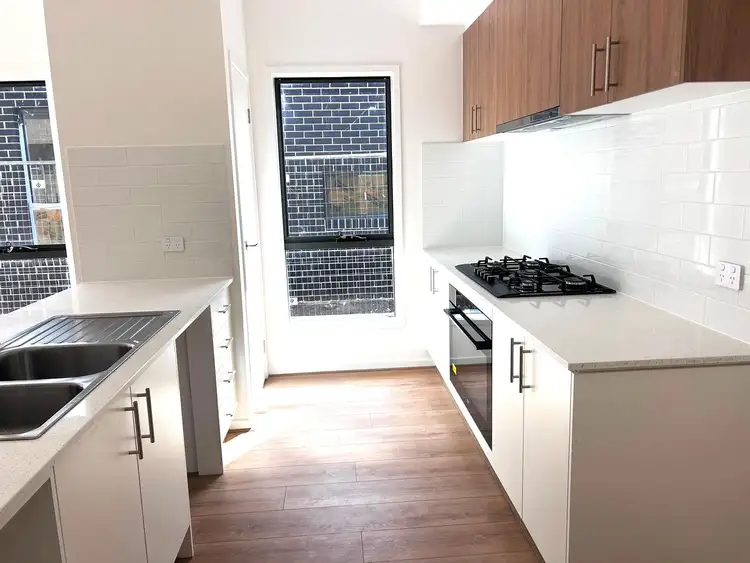 Fifth view of Homely house listing, 294 Bellavita Avenue, Clyde VIC 3978