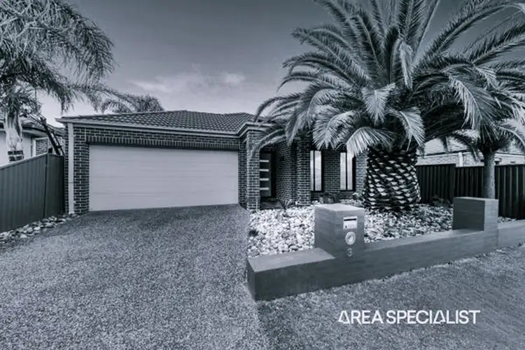 3 Platt Close, Pakenham VIC 3810