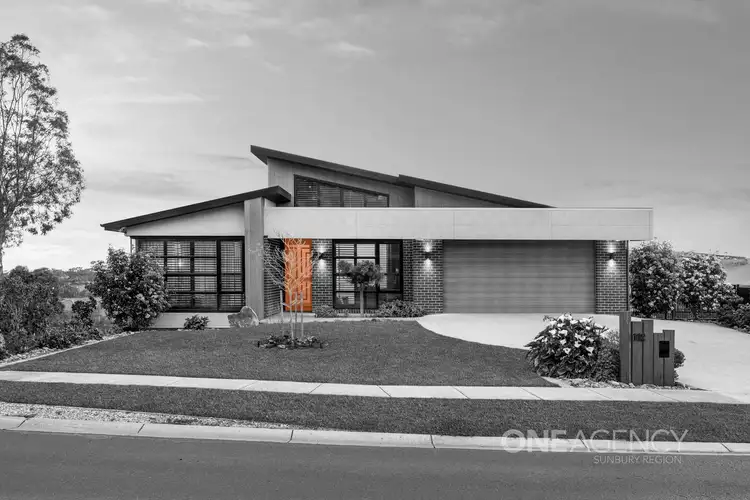 112 Belleview Drive, Sunbury VIC 3429