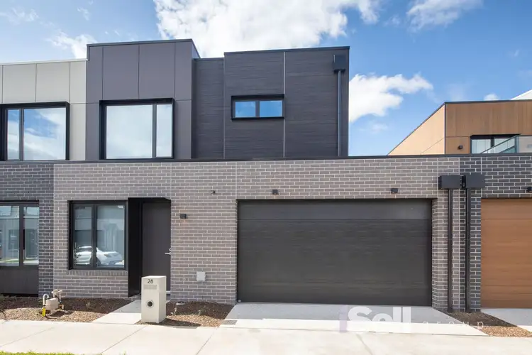 Main view of Homely townhouse listing, 28 Grandia Crescent, Keysborough VIC 3173