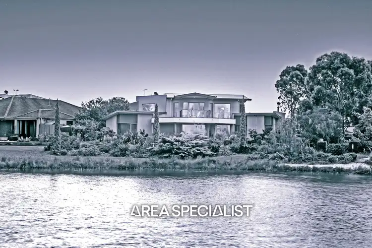 2 Island Point Avenue