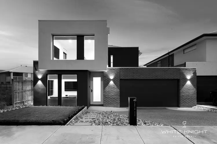 48 Farrier Boulevard