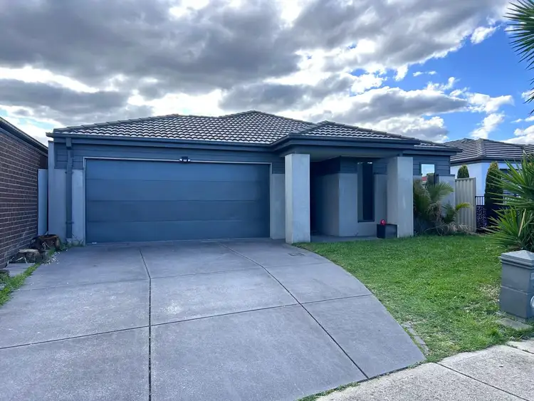 34 Rosella Avenue, Pakenham VIC 3810